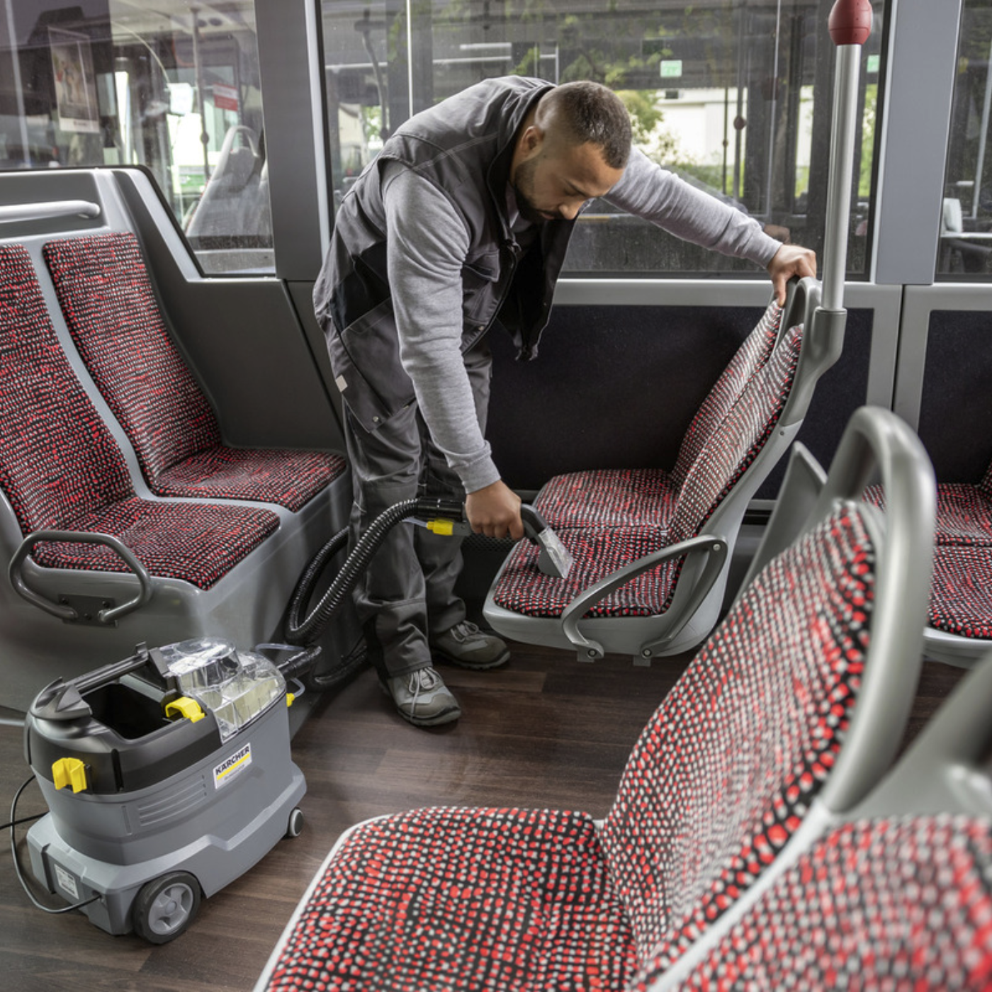 Spray-extraction cleaner Puzzi 8/1 Upholstery Vacuum Cleaner - Image 4